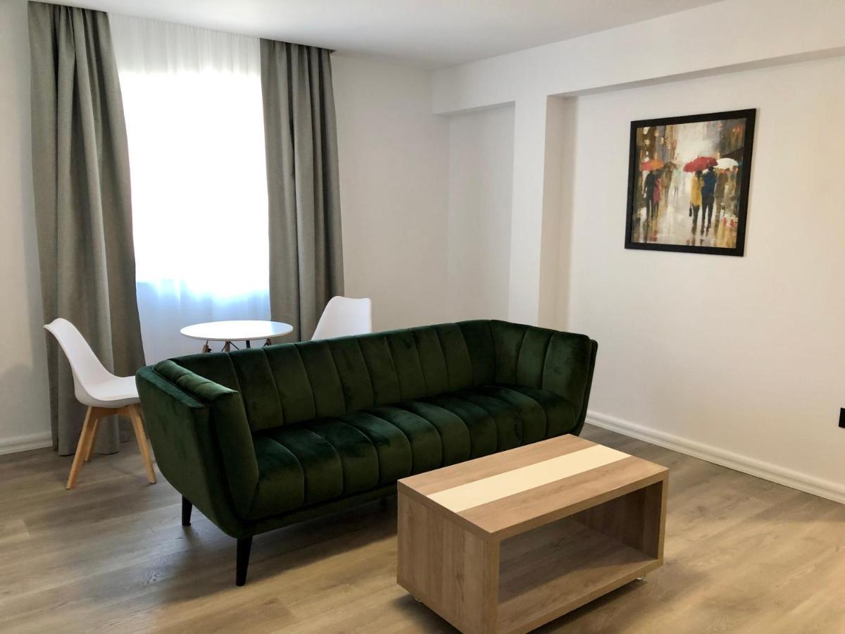 Modern And New Apartments In North Of Timisoara - Pnm Residence Dumbravita  Екстериор снимка