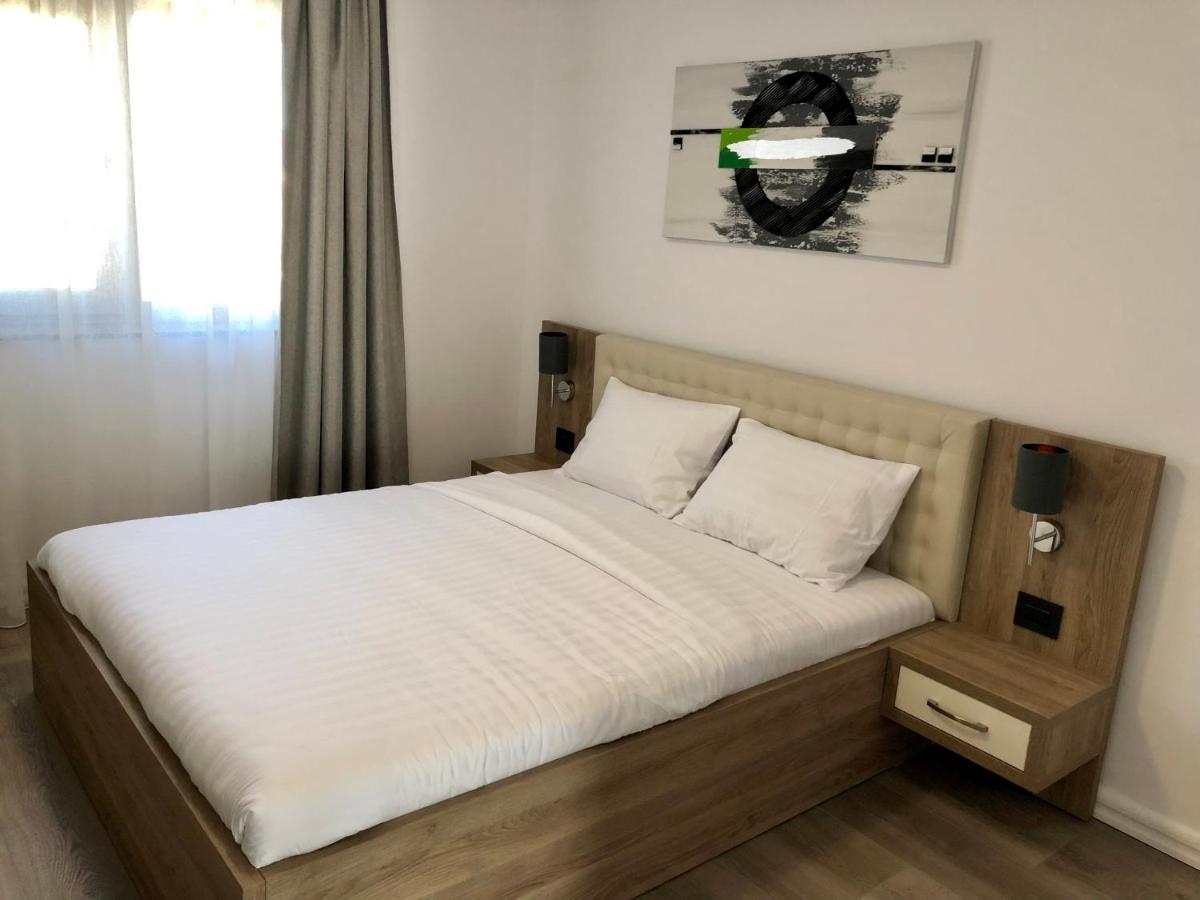 Modern And New Apartments In North Of Timisoara - Pnm Residence Dumbravita  Екстериор снимка