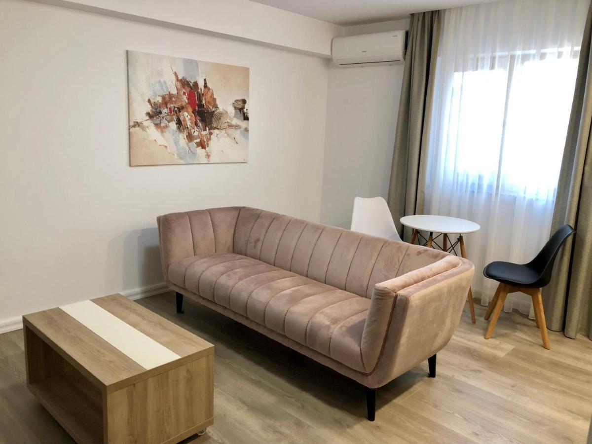 Modern And New Apartments In North Of Timisoara - Pnm Residence Dumbravita  Екстериор снимка